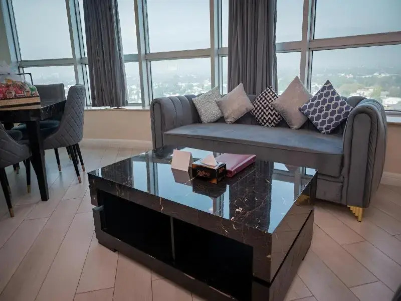 Centaurus Hotel Suites