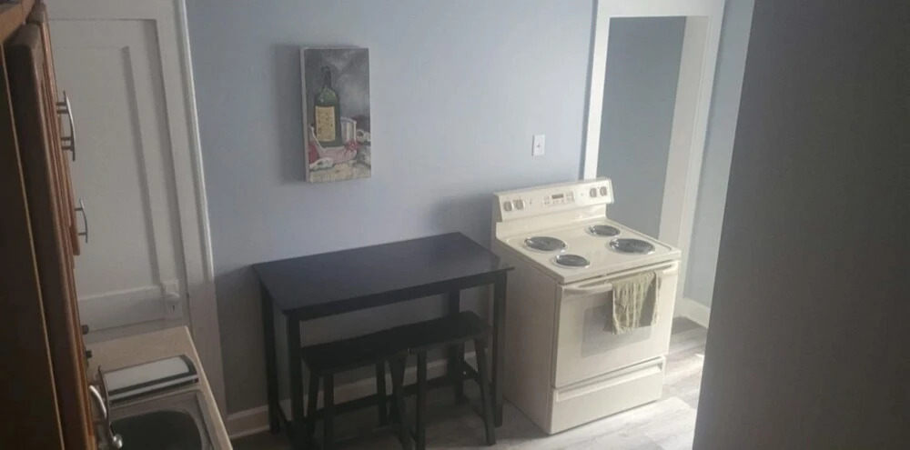 N Gladstone Rental Minutes to Downtown Perfect for Families or Business!!