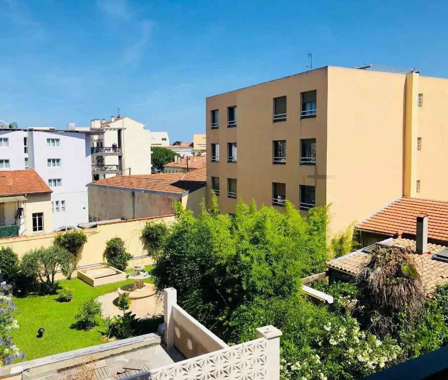 Appt moderne Vieil Antibes 3 pièc