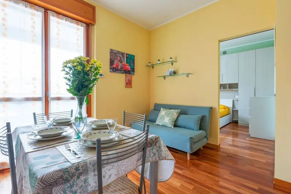 Savona District Terrace Flat