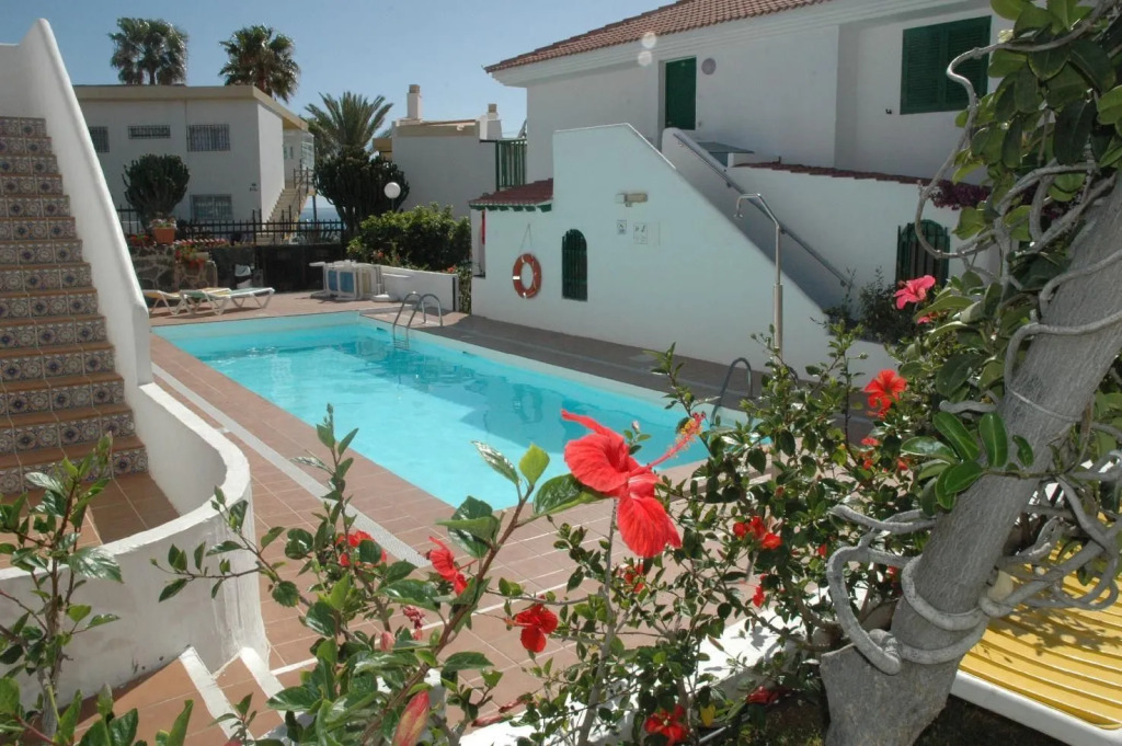 Apartamentos Las Gavias