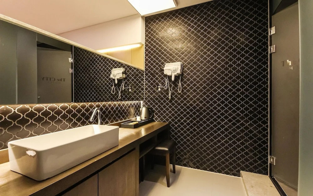 Jeonju Gyeongwondong The City Hotel