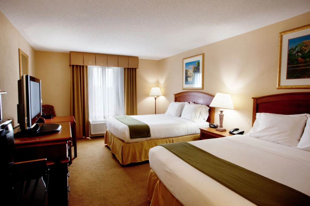 Holiday Inn Express & Suites Florence I-95 & I-20 Civic Ctr by IHG