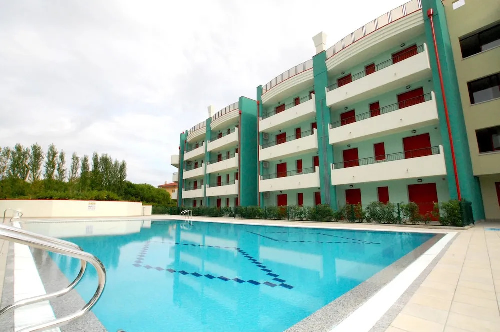 Condo-Hotel Roberta