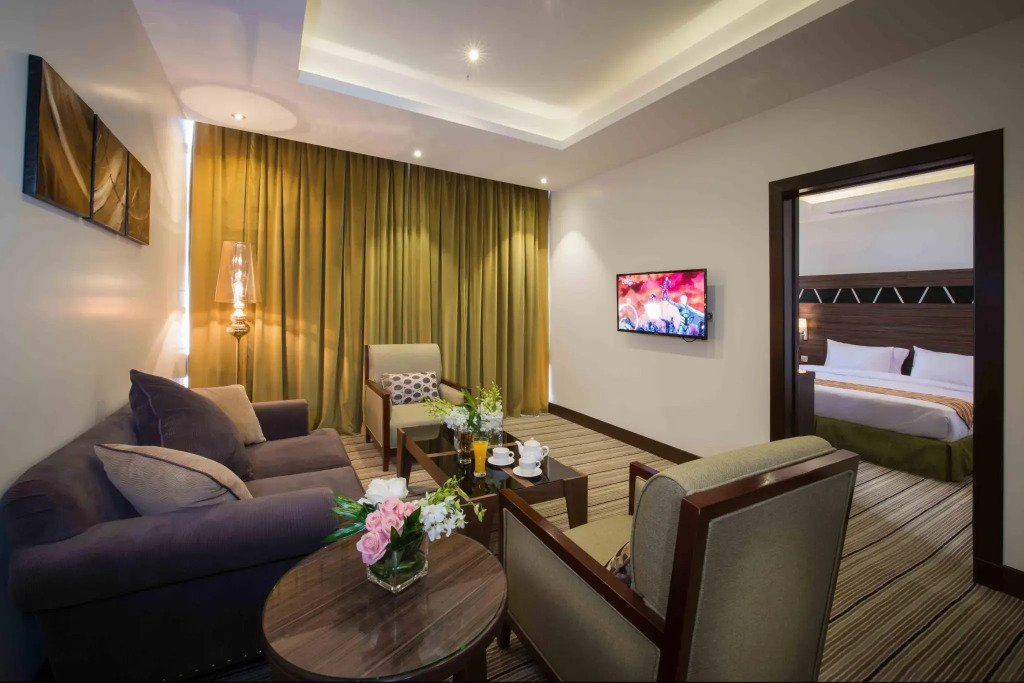 Rose Continental Hotel