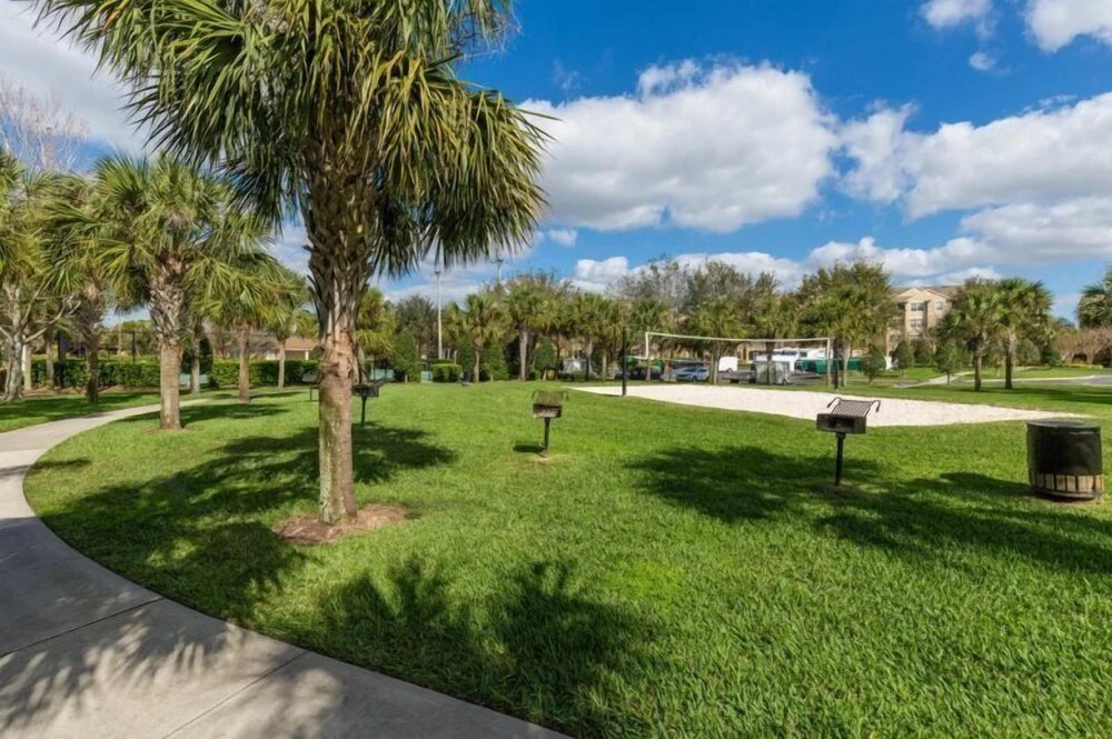 1 mile to Disney 4 Bedroom 4 Bath Pool Home in the Windsor Hills Resort