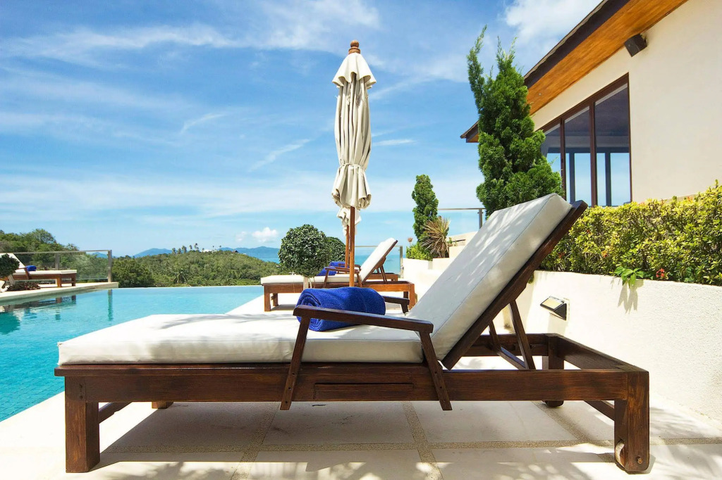 Baan Napoli Luxury Villa