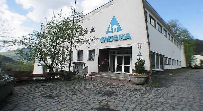 Hostel - Schronisko Młodzieżowe Wiecha