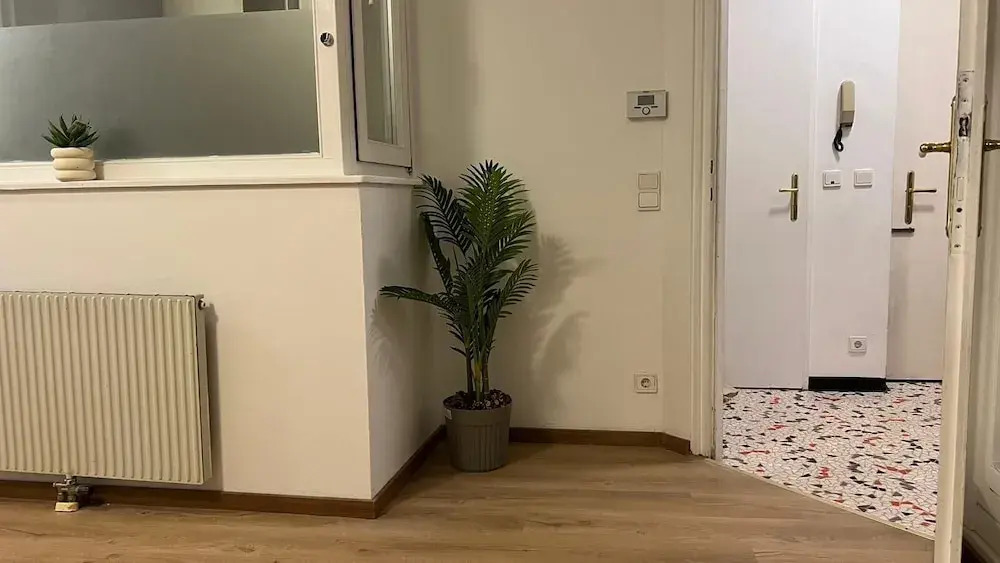 Cozy Room With Balcony Near Rennweg