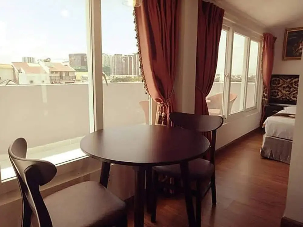 Dancentre Luxury Apartment Near SECC
