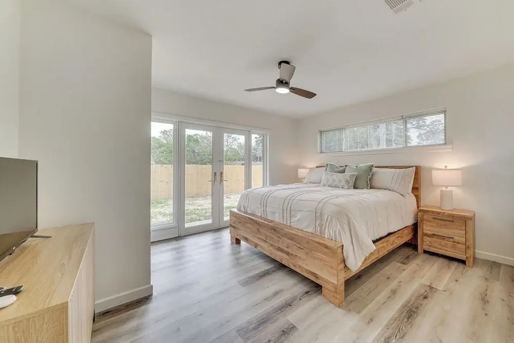 Convenient Family-friendly Location: Texarkana Gem