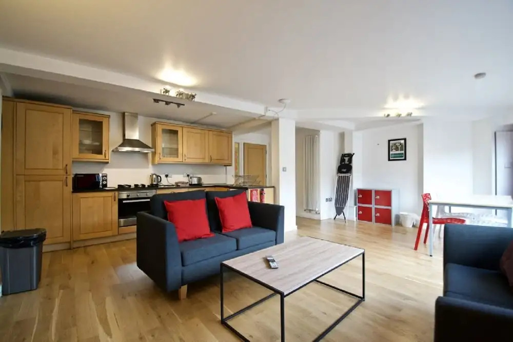 62-66 Farringdon Apartments