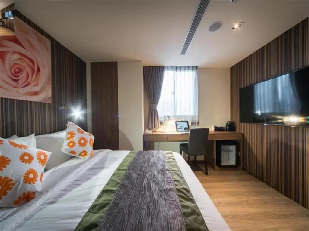 Huada Hotel