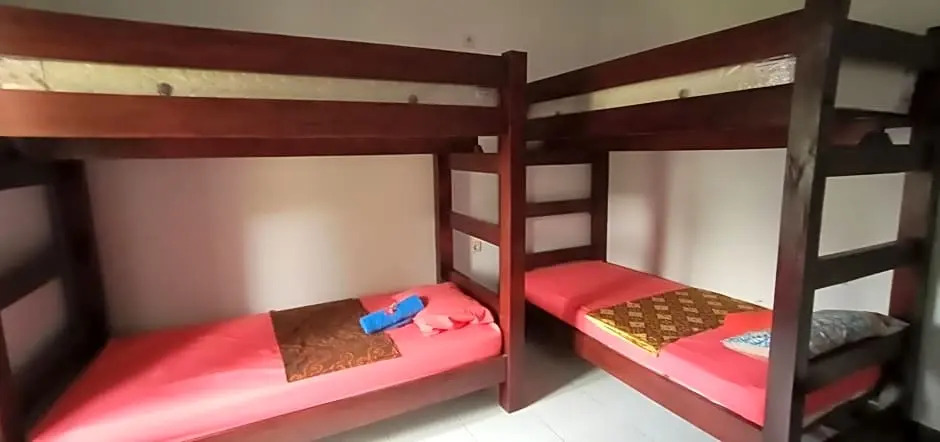 Ariata Arya Hostel