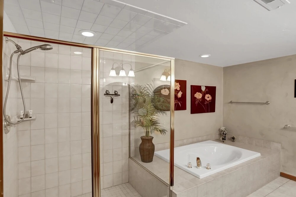Sprawling Arrowhead W/ Pool & Hot Tub 6 Bedroom Home