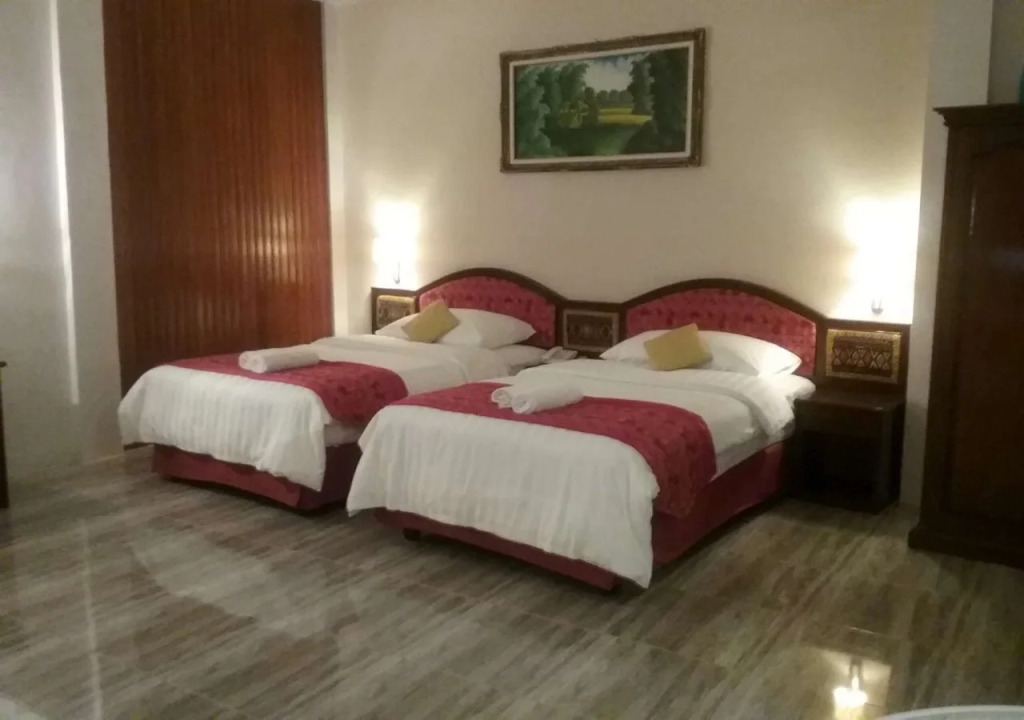 Parapat View Hotel