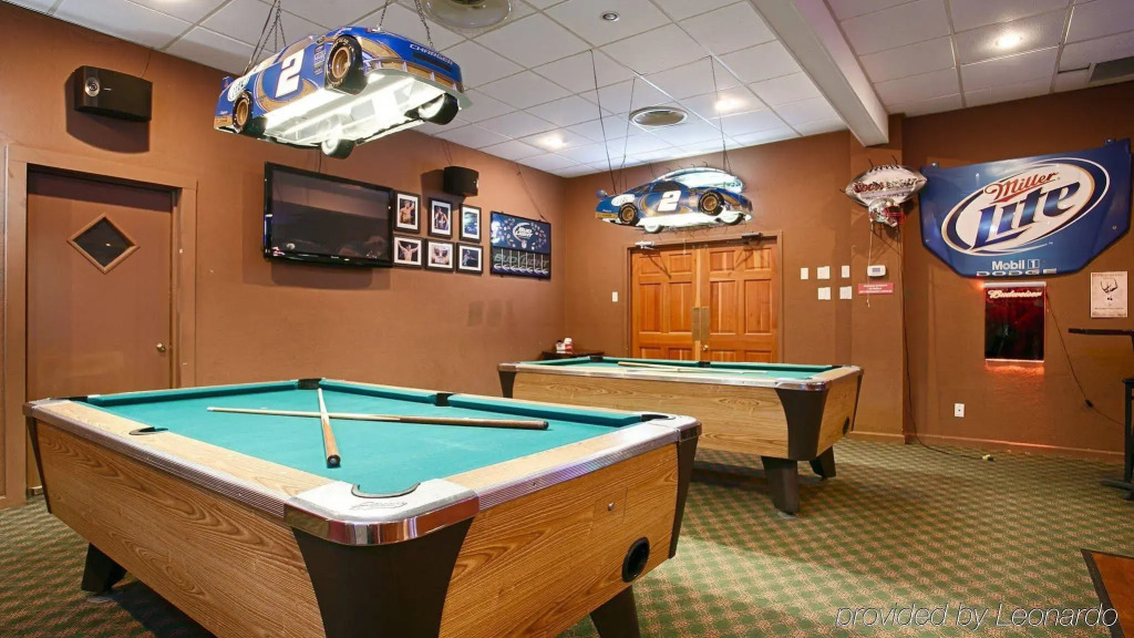 Motel 6-Henderson, TX