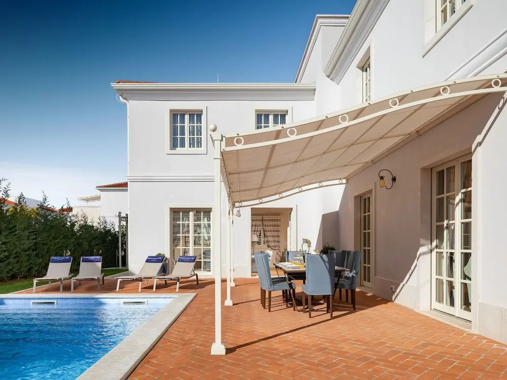 Classicly Constructed Villa in Vabriga With Pool