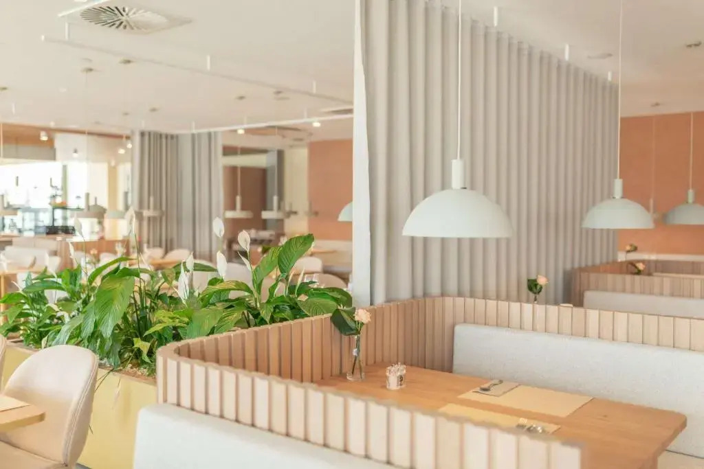 YOTEL Geneva Lake