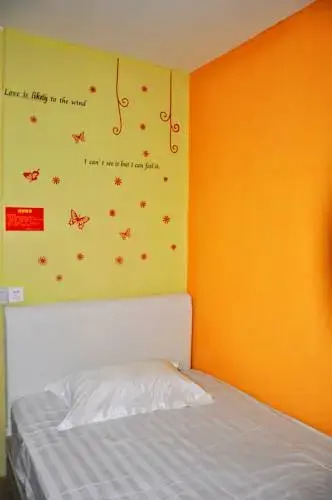 Sanya Dannan Youth Hostel