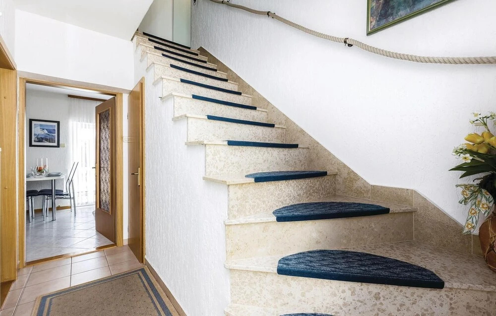 Beautiful Home in Selce With Wifi and 3 Bedrooms
