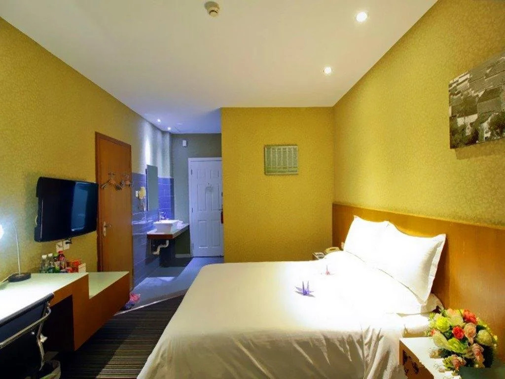7+1 Business Hotel Hefei