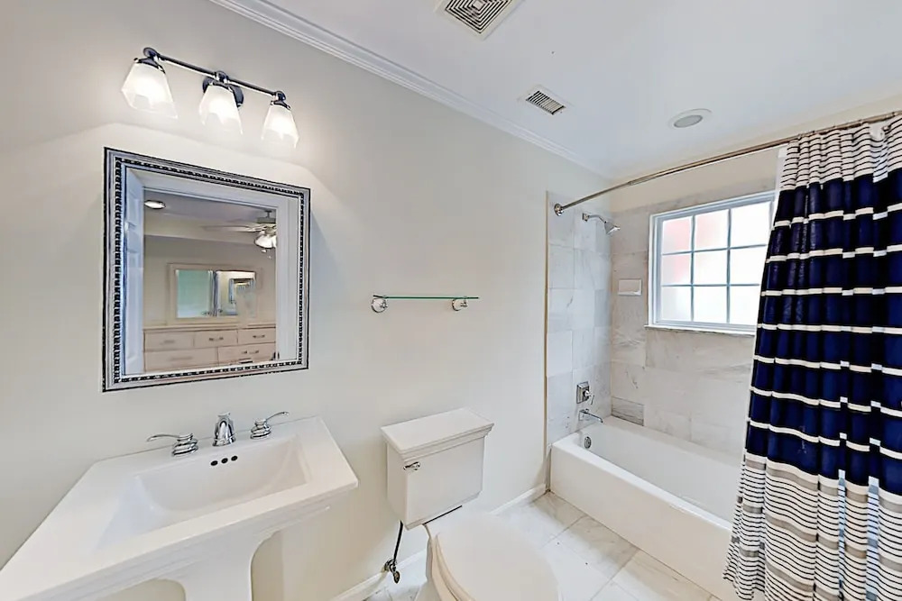 439block 5 Bedroom Home