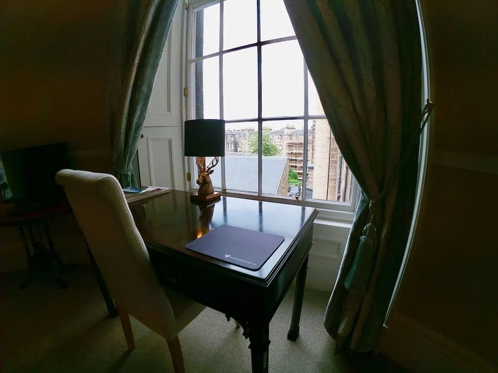 Escape To Edinburgh @ Albyn Place