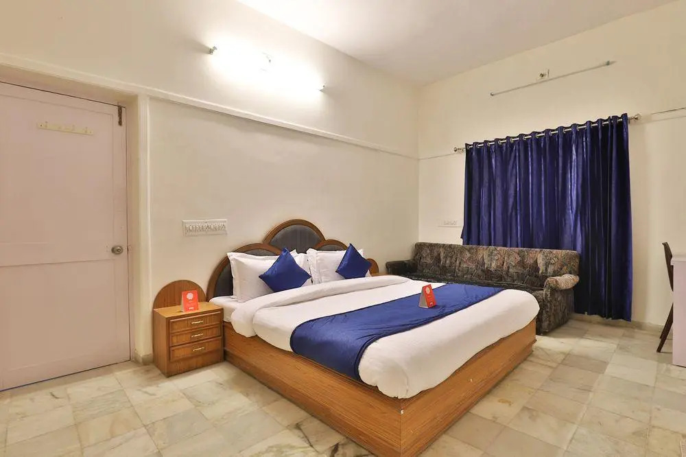 OYO 11373 Riddhi Siddhi Bungalows
