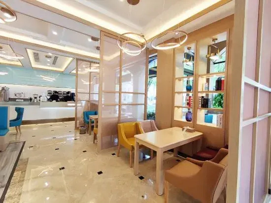 Huadu International Hotel