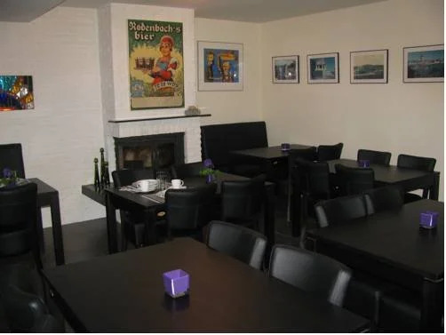 Maas Suites