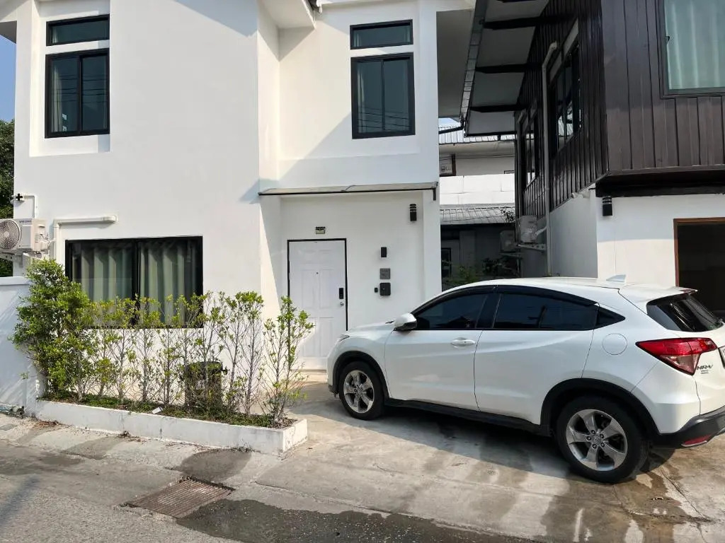 Baan 9 Muang small house