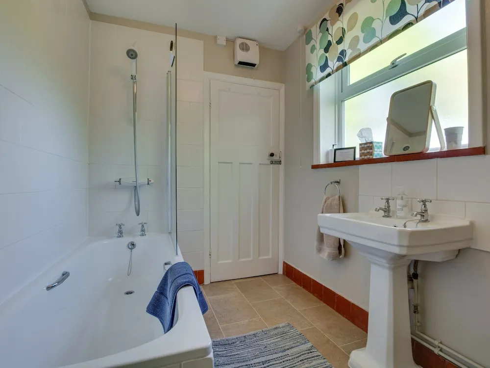 Comfy Holiday Home in Tenterden near Sissinghurst Garden