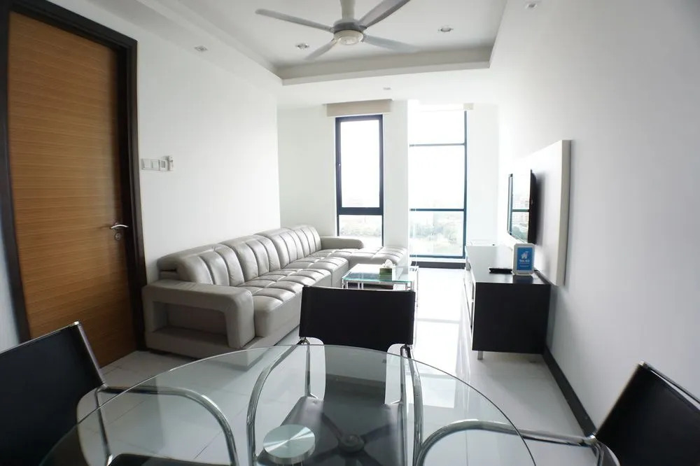 CozyHome Suites @ Casa Residency