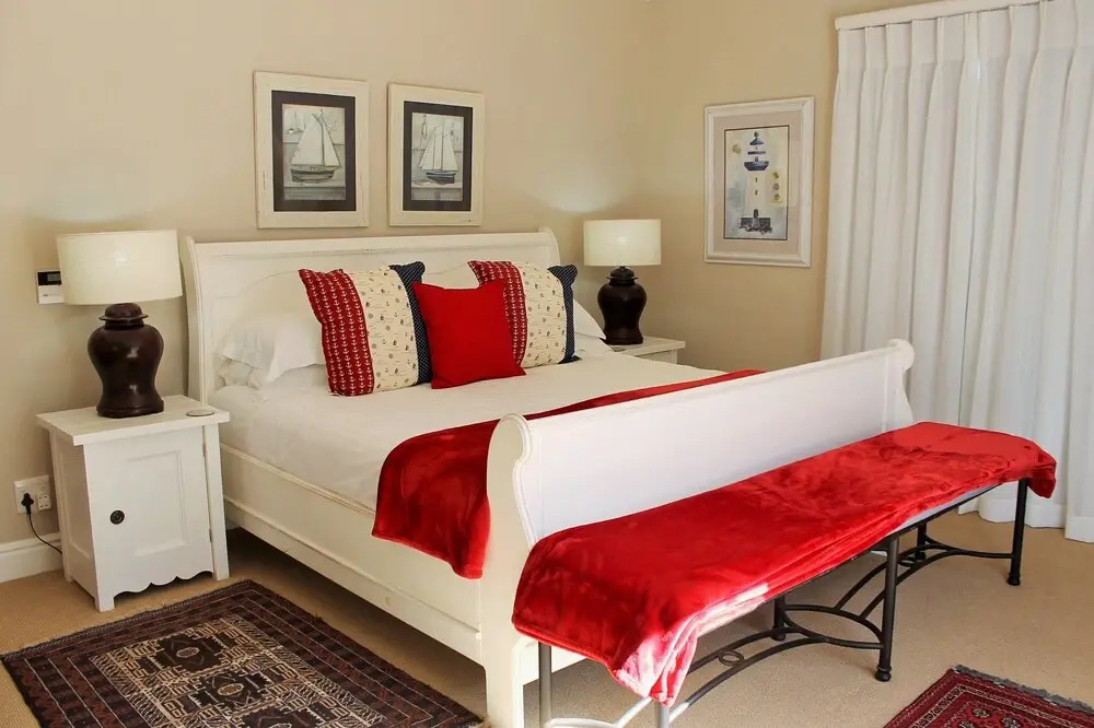 River Club 4258