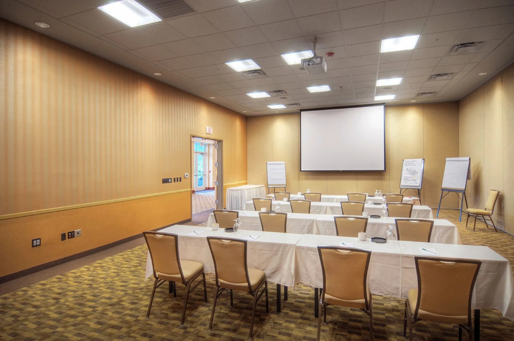Holiday Inn Express : Eugene - Springfield by IHG