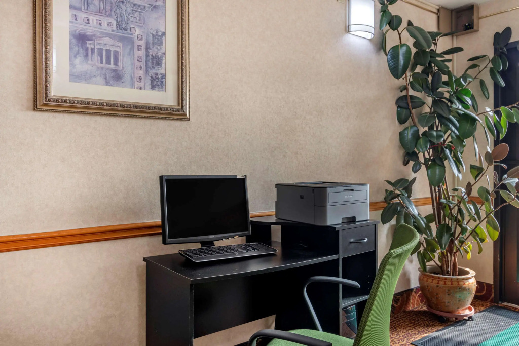 Quality Inn Marietta near Dobbins ARB