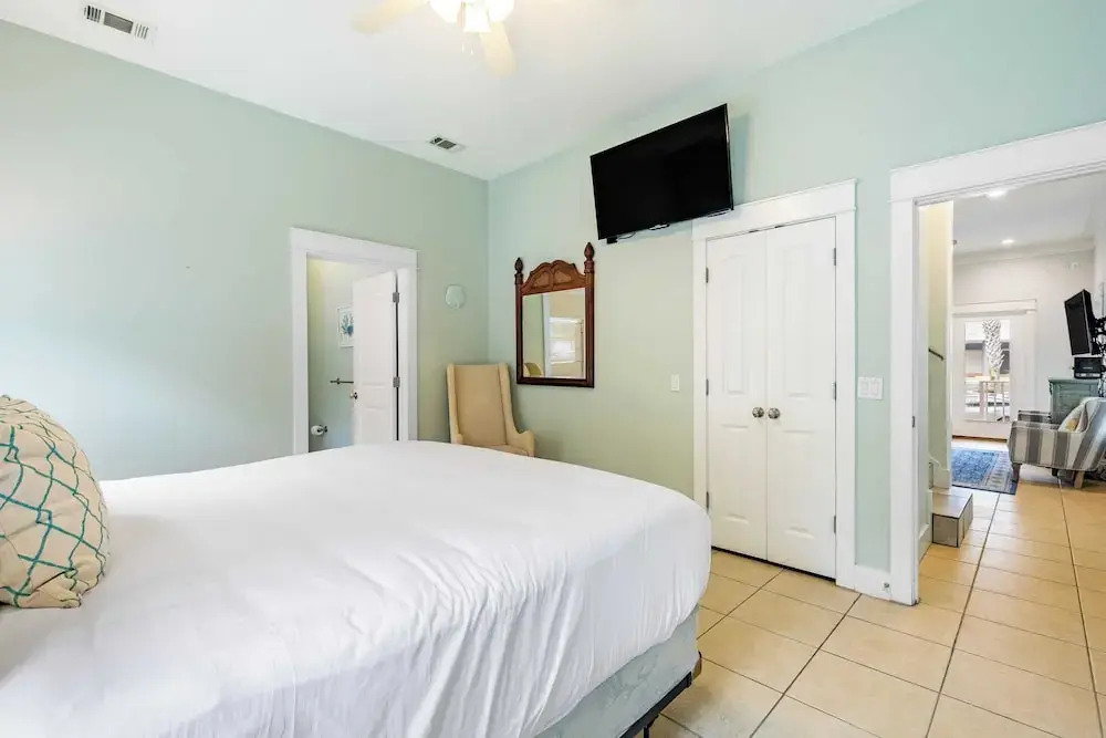 Gulfside Oasis by Avantstay Steps to Beach w/ Bbq, Pool & Video Arcade MAX OCC 20