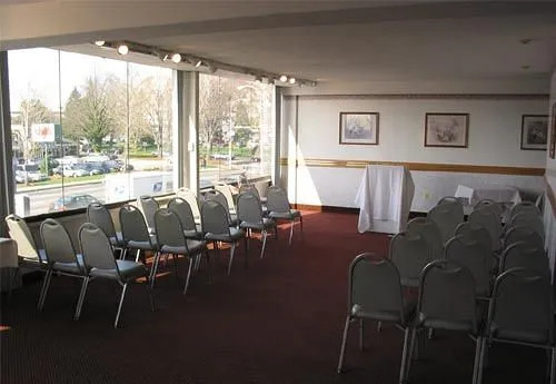 City Line Hotel