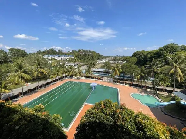 Capital O 90146 Alh Continental Resort