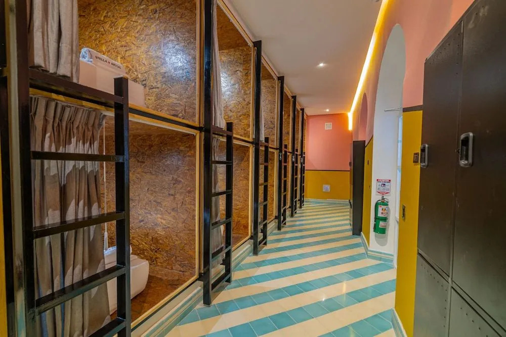 CASA MOVIDA HOSTEL
