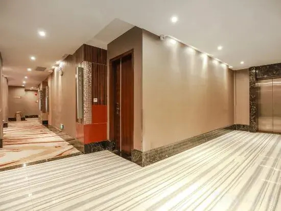 Guangzhou Jiulong Hotel (Qinglong South Street)