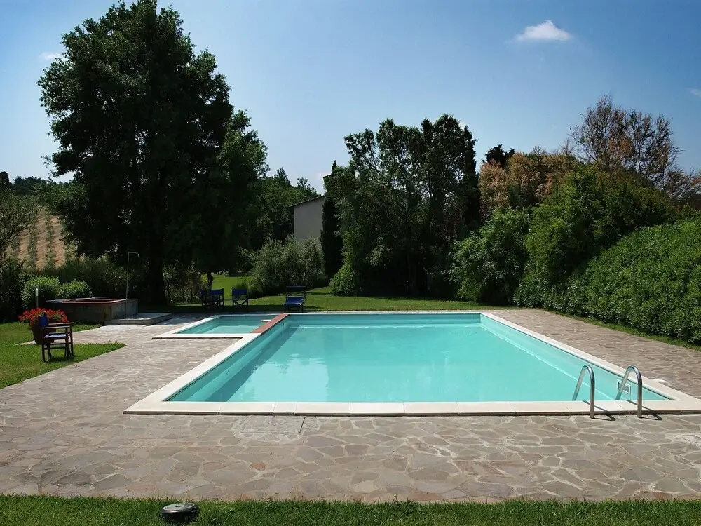 Beautiful Farmhouse in San Vivaldo with Swimming Pool