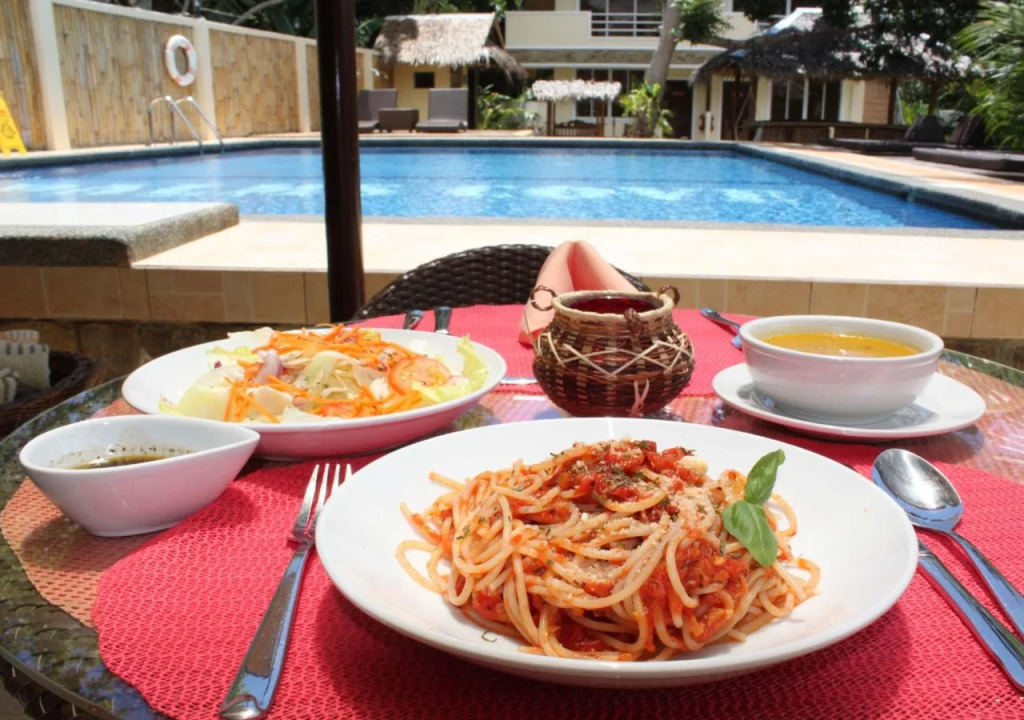 Palms Cove Resort