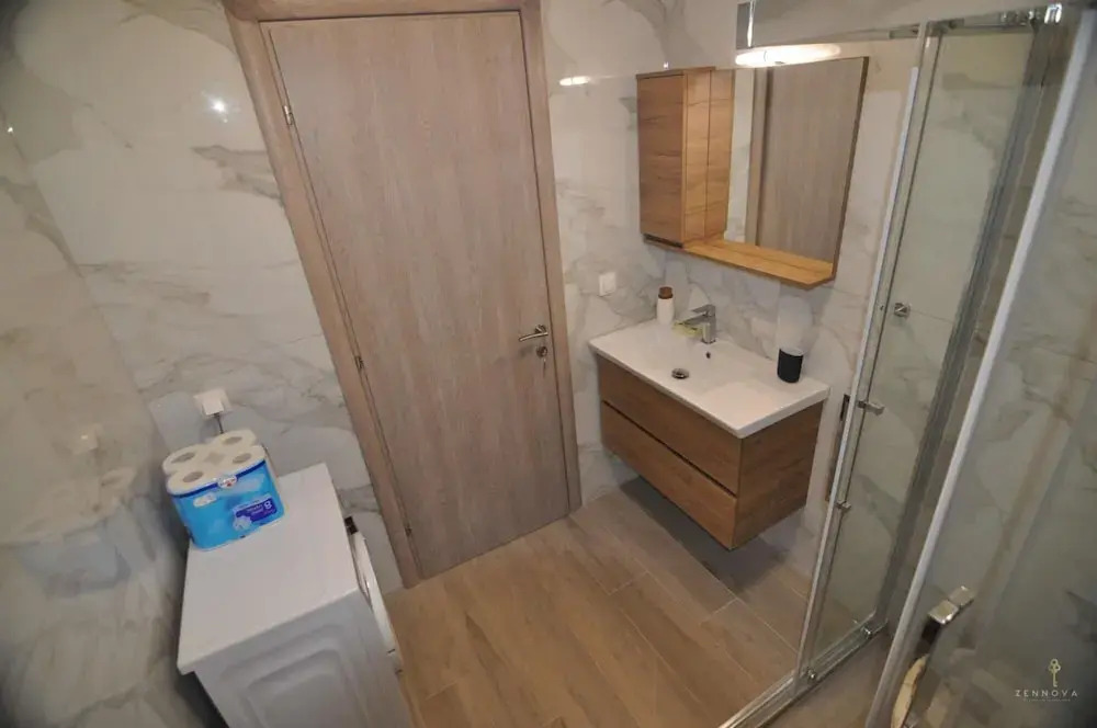 Zennova 24 Nikiti Flow Family Apt