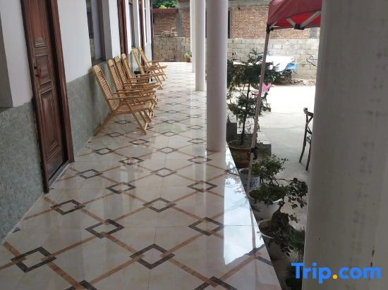 Tianshui Keyuanju Homestay (Maiji Mountain Scenic Area)