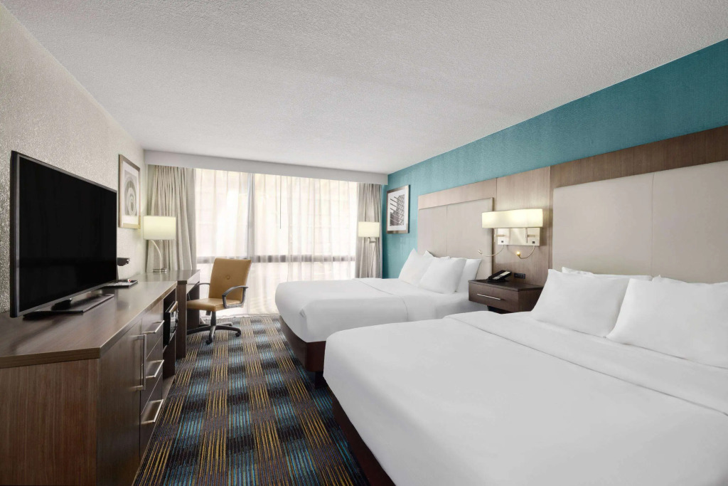 Wingate by Wyndham Kansas City