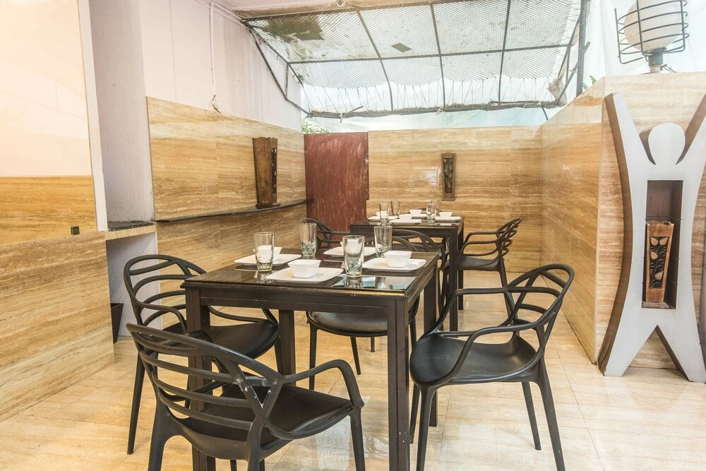 OYO Flagship 573 Chakala Sahar Road