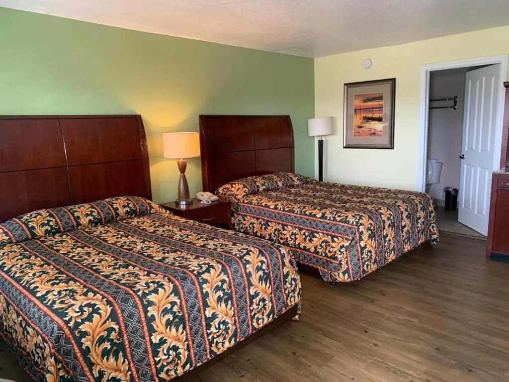 Inn On The Green Florida