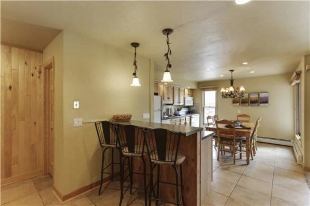 SkiWatch 103 - 2 Br Condo